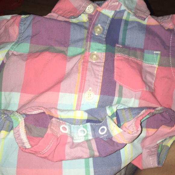 Button down onesie - Picture 2 of 6